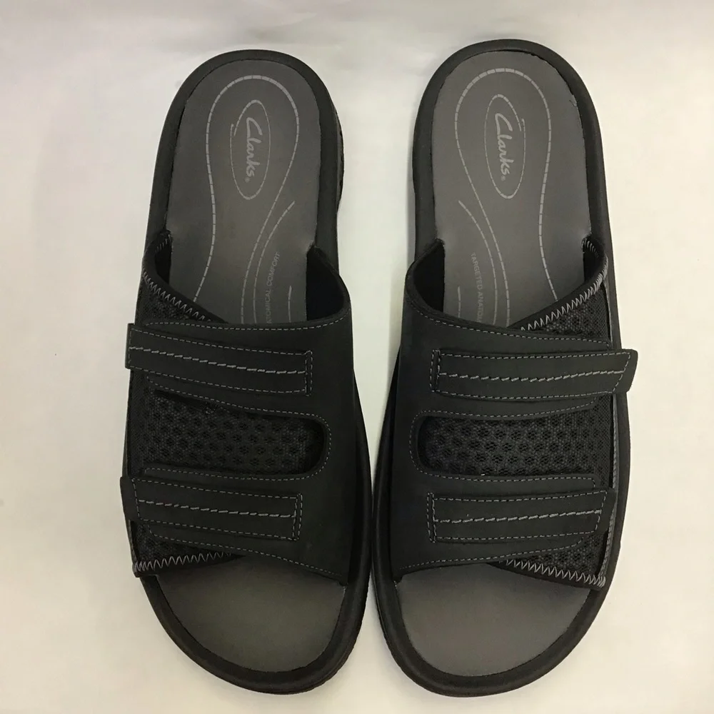 Brand new Clarks men’s size 12 slide sandals adjustable straps Wesley Easy Black